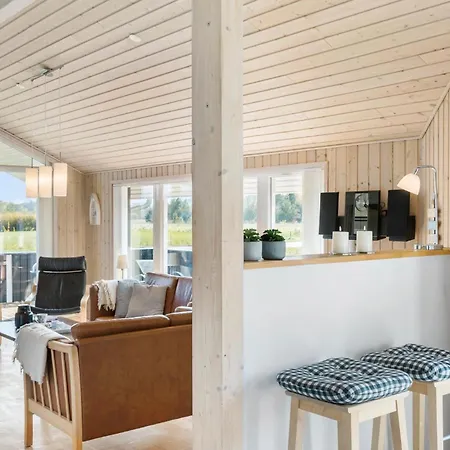 Σπίτι διακοπών Awesome In With Sauna *